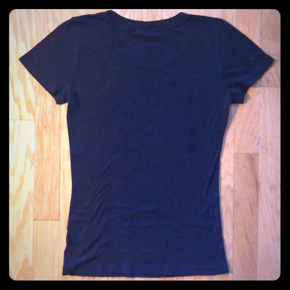 Navy Blue Hollister Tee Shirt - Picture 4 of 5